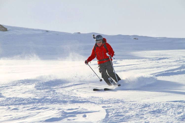 Korsatjokka, Heliskiing Riksgränsen, 19 Mars 2011  Foto: Andreas Bengtsson